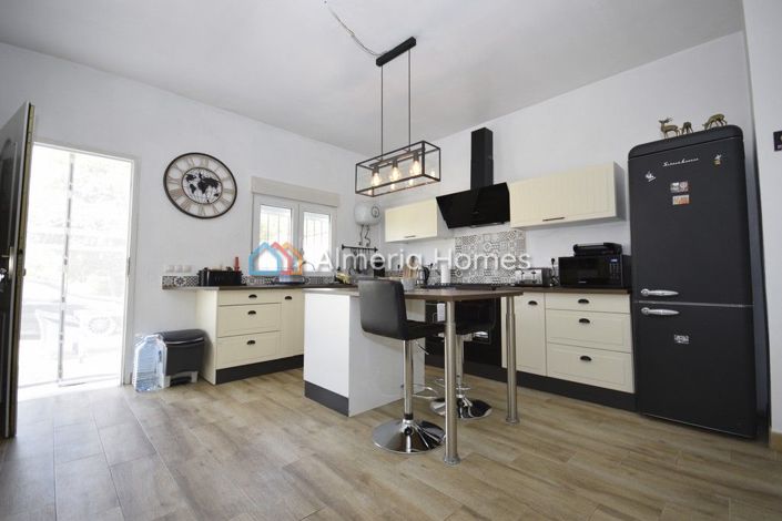 Image No.7-Villa de 2 chambres à vendre à Somontín