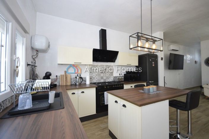 Image No.8-Villa de 2 chambres à vendre à Somontín