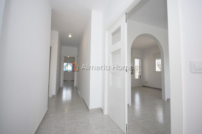 Image No.12-Villa de 3 chambres à vendre à Lúcar