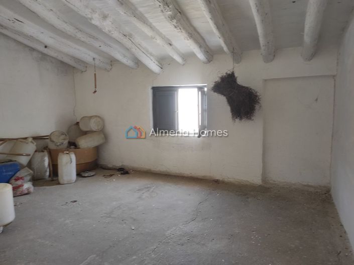 Image No.4-3 Bed Village House for sale