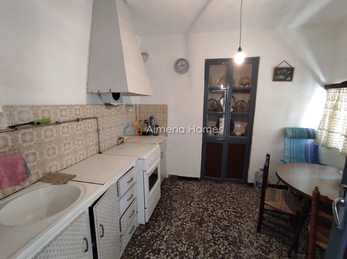 Image No.7-5 Bed Village House for sale