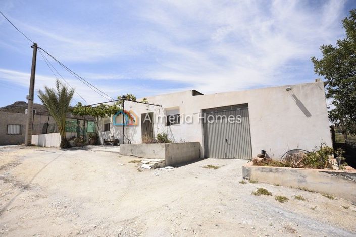 Image No.1-Maison de campagne de 2 chambres à vendre à Olula del Río
