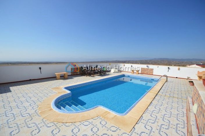 Image No.5-3 Bed Villa for sale