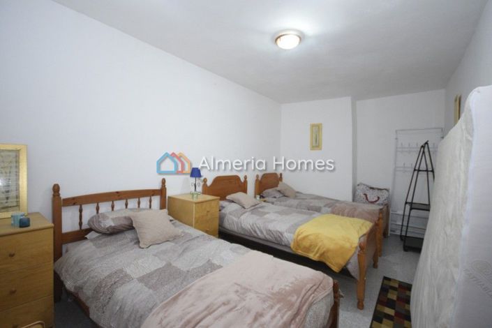 Image No.19-Maison de campagne de 6 chambres à vendre à Chirivel