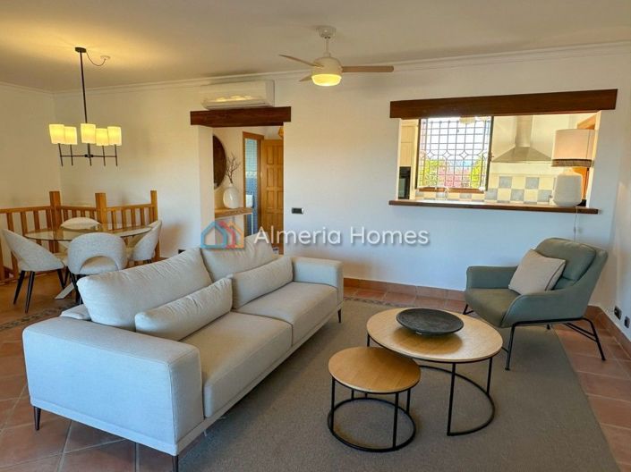 Image No.5-3 Bed Villa for sale