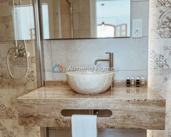 Image No.13-2 Bed Apartment for sale