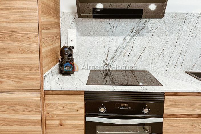 Image No.5-2 Bed Apartment for sale