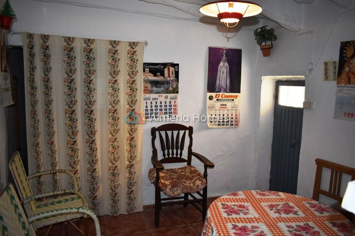 Image No.5-3 Bed Village House for sale