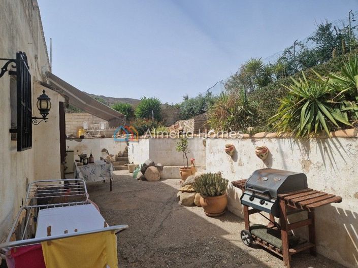 Image No.7-2 Bed Villa for sale