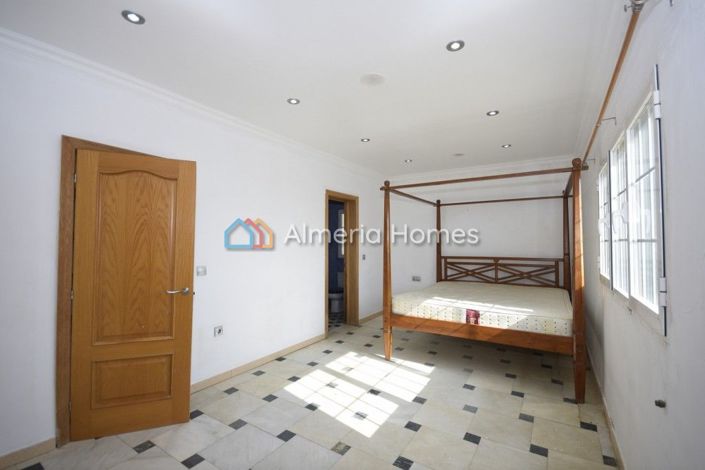 Image No.12-Villa de 5 chambres à vendre à Partaloa