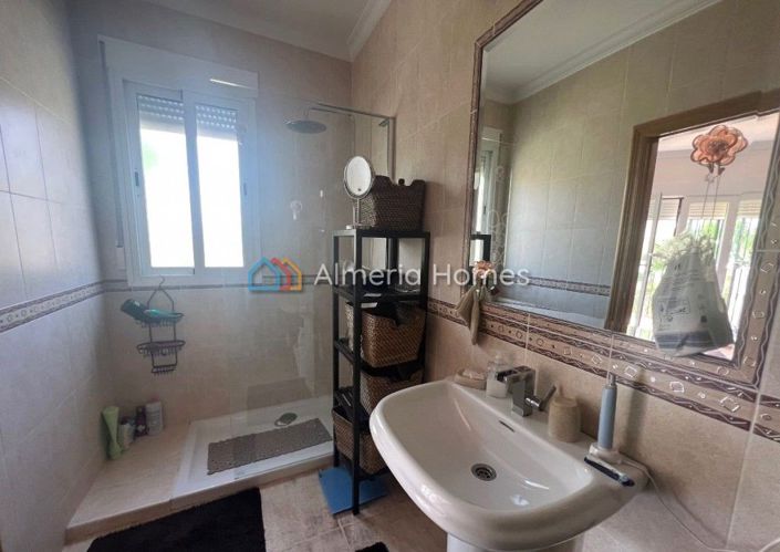 Image No.17-Villa de 4 chambres à vendre à Arboleas