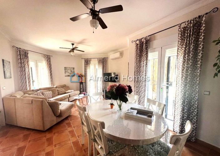 Image No.6-Villa de 4 chambres à vendre à Arboleas