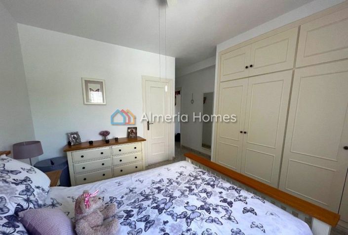 Image No.13-4 Bed Villa for sale