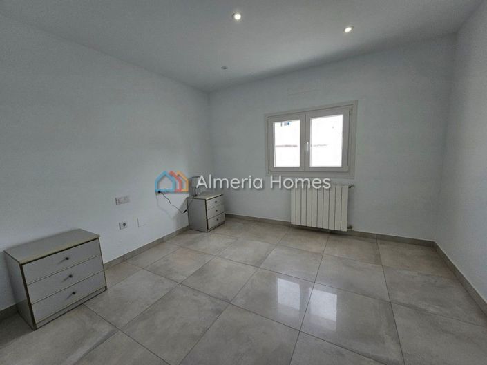 Image No.11-3 Bed Villa for sale