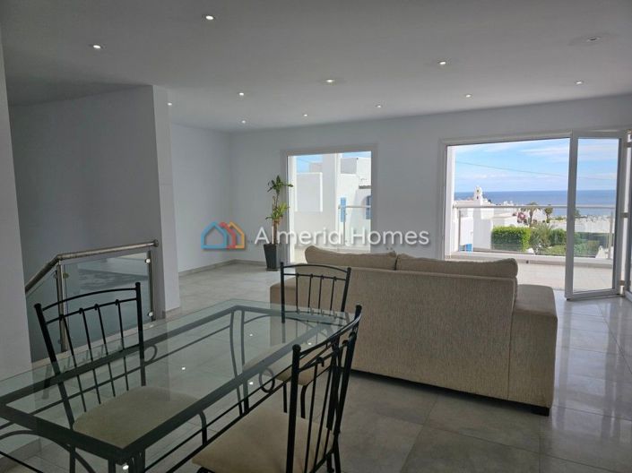 Image No.5-3 Bed Villa for sale