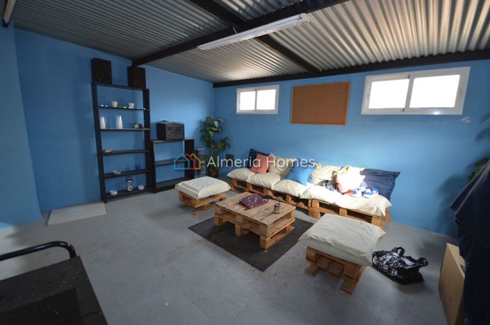 Image No.15-3 Bed Townhouse for sale