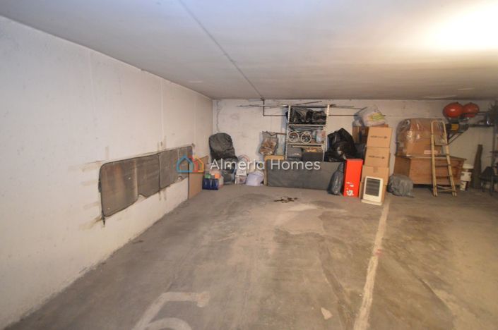 Image No.17-3 Bed Townhouse for sale