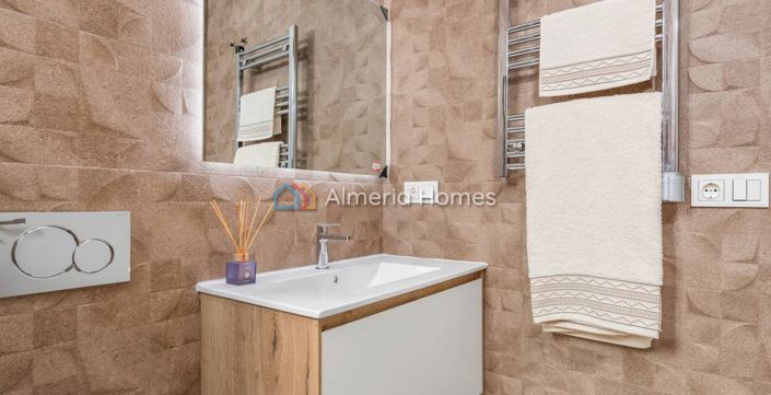 Image No.11-3 Bed Villa for sale