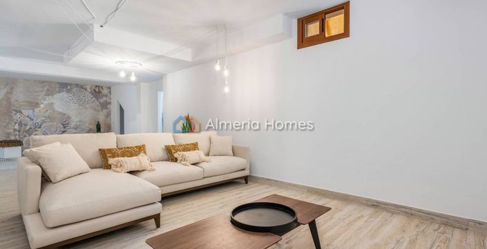 Image No.23-3 Bed Villa for sale