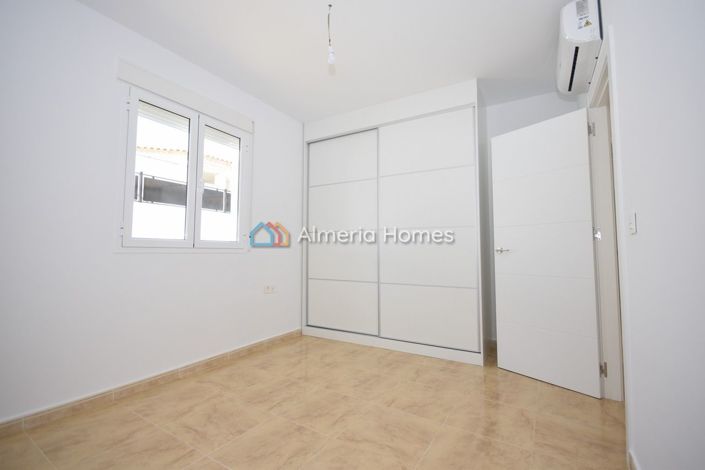 Image No.18-3 Bed Villa for sale