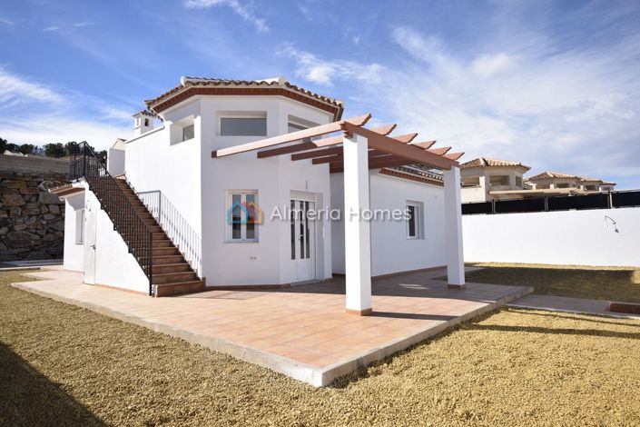 Image No.6-3 Bed Villa for sale