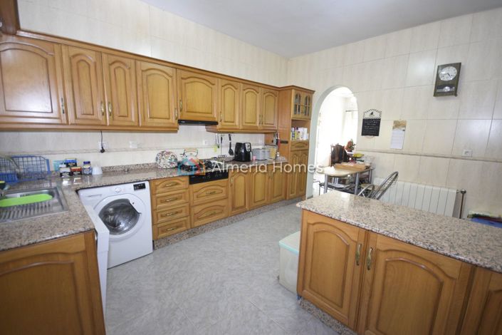 Image No.18-3 Bed Villa for sale