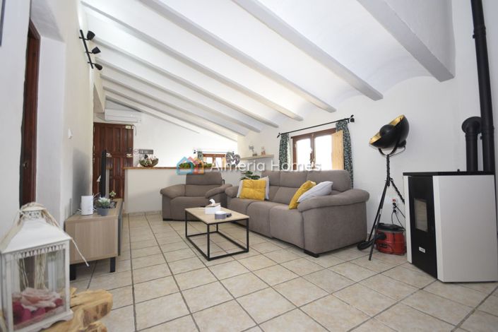 Image No.24-5 Bed Country House for sale