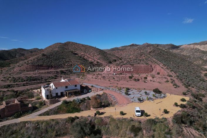 Image No.5-5 Bed Country House for sale