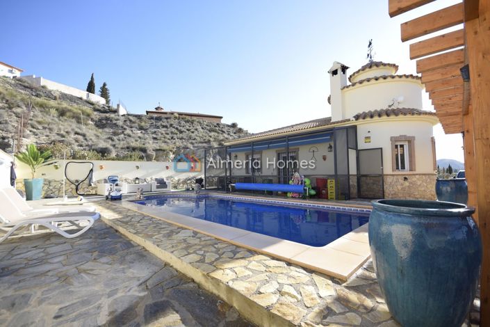 Image No.11-3 Bed Villa for sale