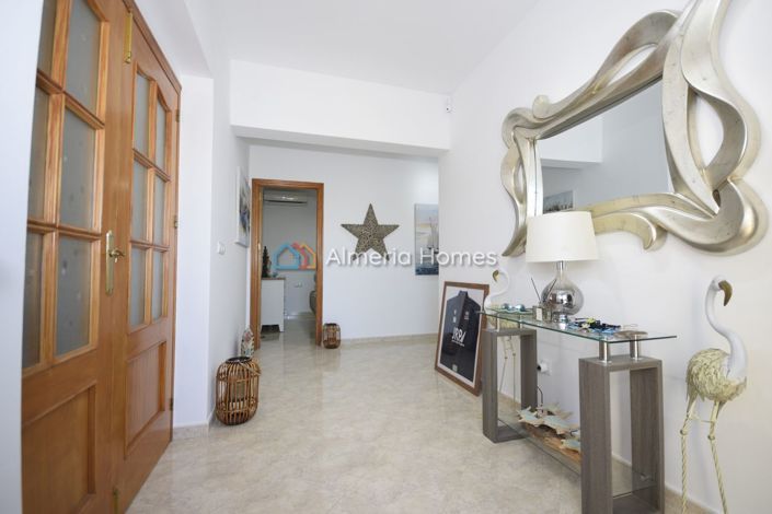 Image No.17-3 Bed Villa for sale