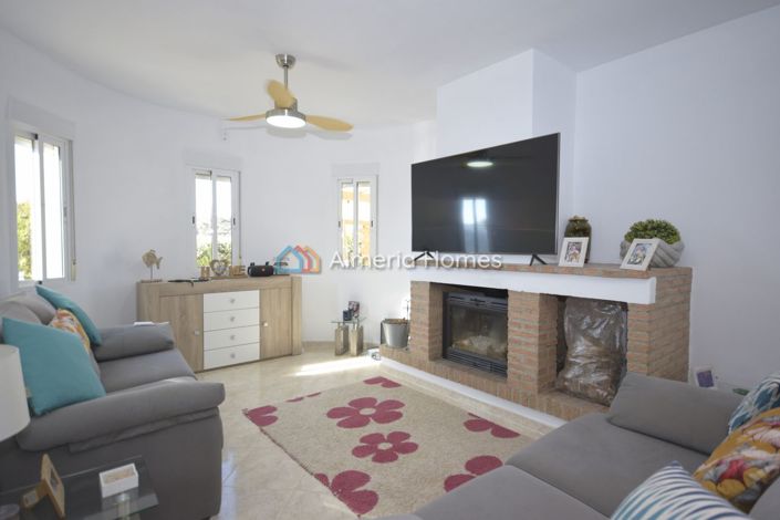 Image No.18-3 Bed Villa for sale