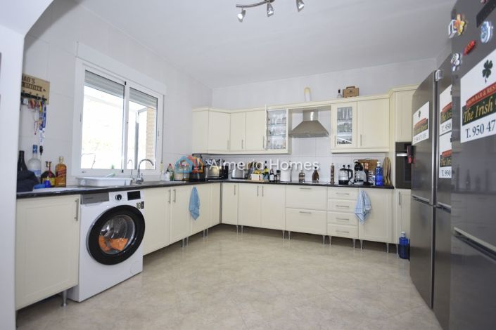 Image No.20-3 Bed Villa for sale