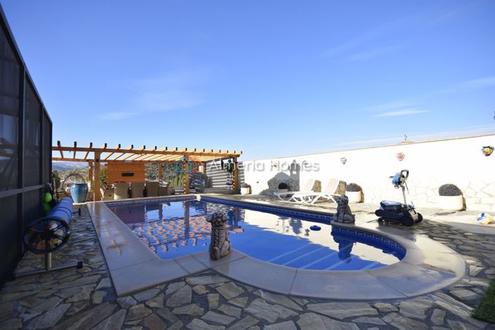 Image No.6-3 Bed Villa for sale