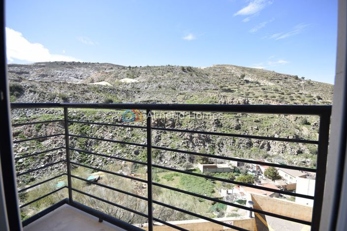 Image No.12-3 Bed Duplex for sale