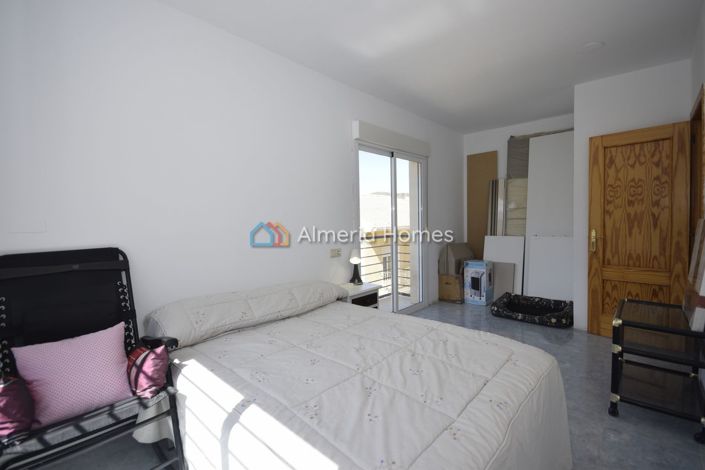 Image No.13-3 Bed Duplex for sale