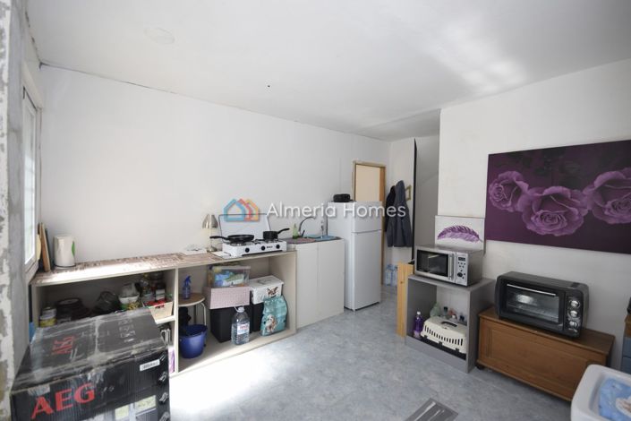 Image No.8-3 Bed Duplex for sale