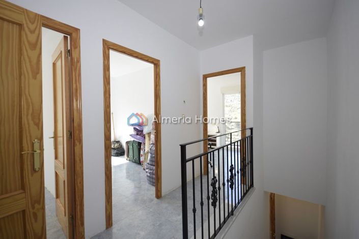 Image No.10-3 Bed Duplex for sale