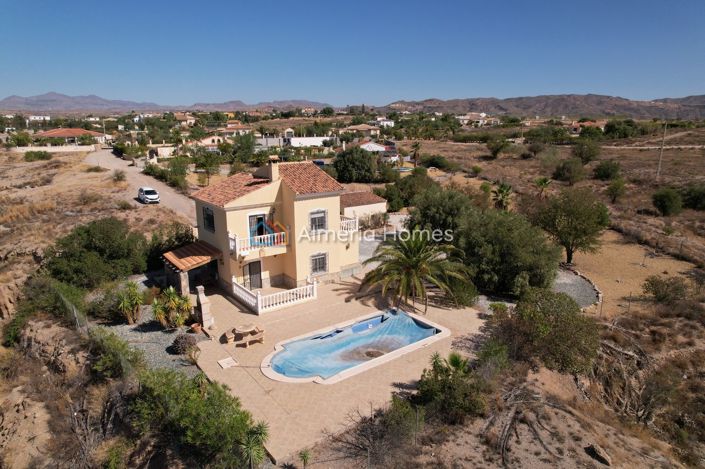 Image No.3-Villa de 3 chambres à vendre à Albox