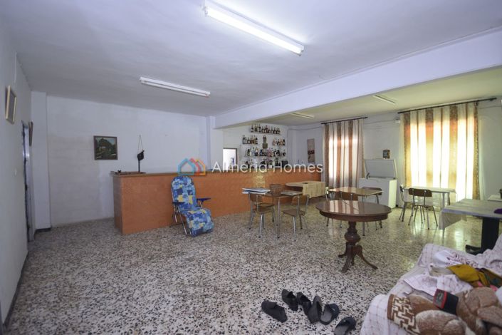 Image No.10-Maison de campagne de 10 chambres à vendre à Albox