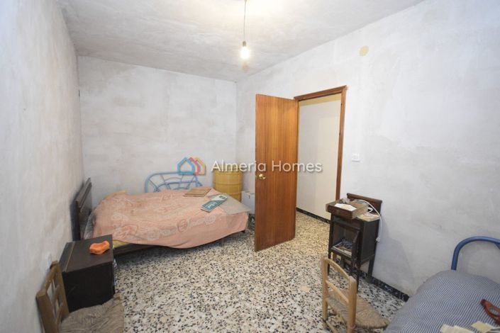 Image No.24-Maison de campagne de 10 chambres à vendre à Albox