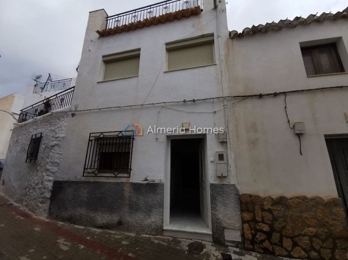 Image No.1-5 Bed Village House for sale