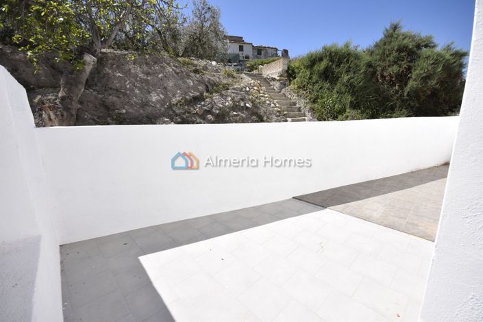 Image No.19-3 Bed Villa for sale