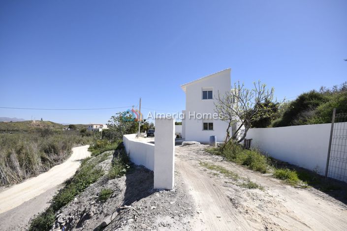 Image No.24-3 Bed Villa for sale