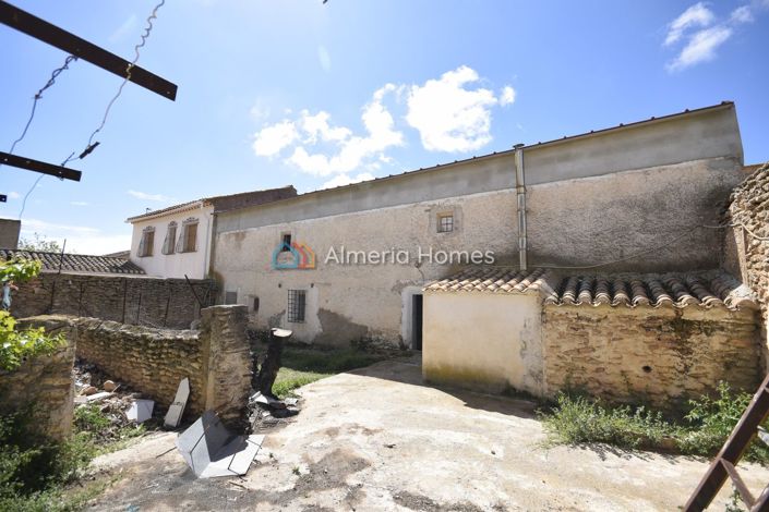 Image No.27-Maison de ville de 6 chambres à vendre à Chirivel