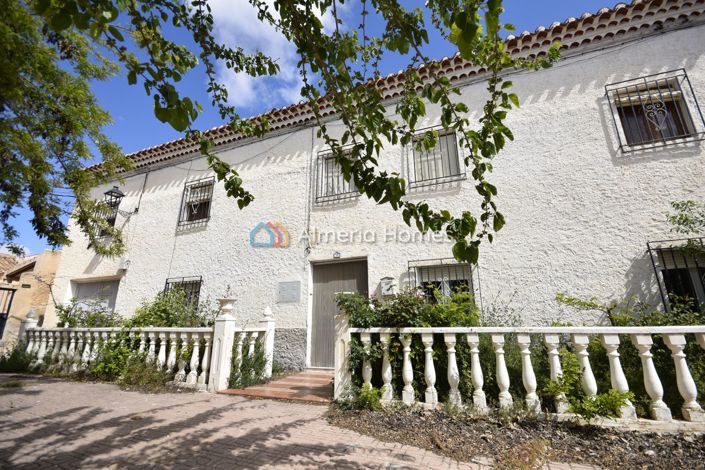 Image No.4-Maison de ville de 6 chambres à vendre à Chirivel