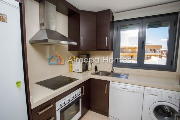 Image No.15-2 Bed Apartment for sale