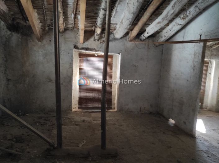 Image No.5-3 Bed Village House for sale