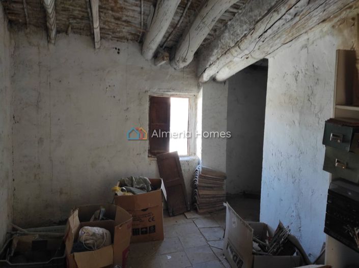 Image No.7-3 Bed Village House for sale