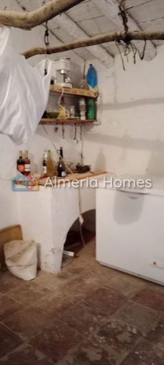 Image No.13-3 Bed Country House for sale