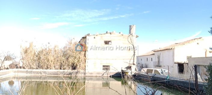 Image No.16-3 Bed Country House for sale